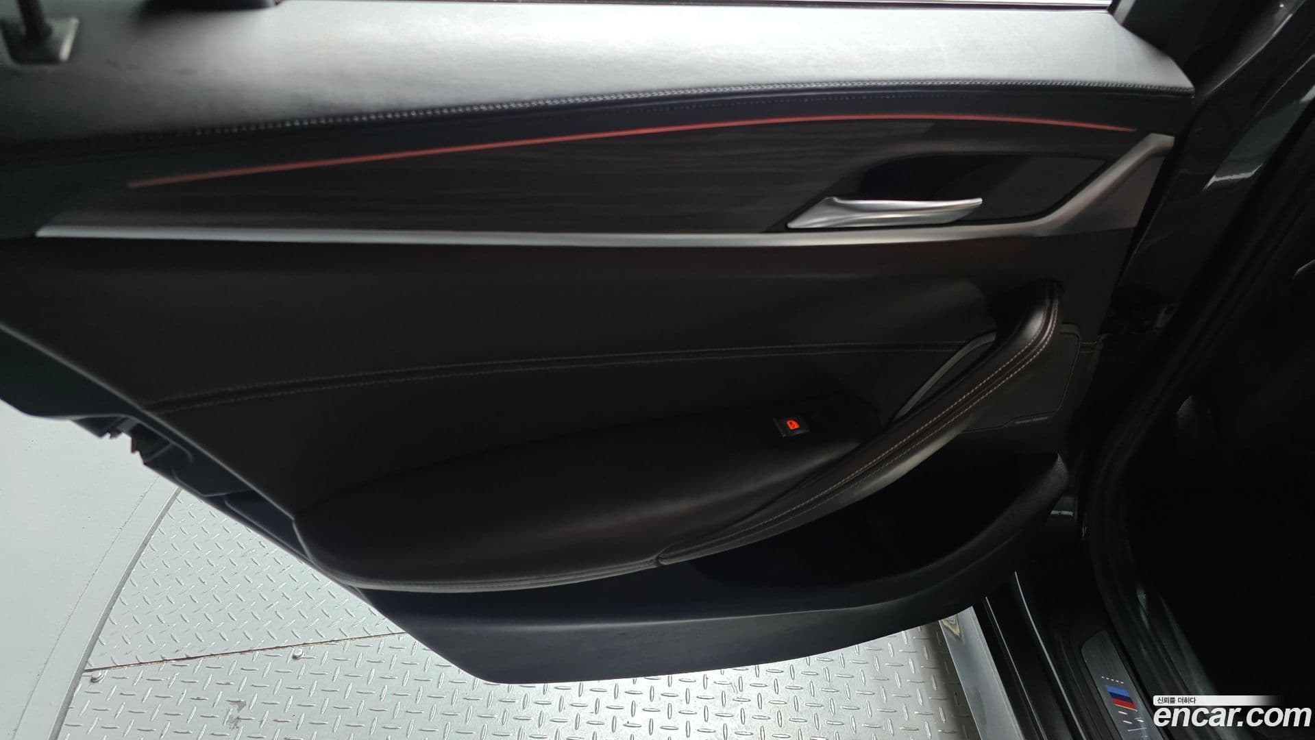 Main__Slider__Photo:5-Series BMW 2020.4-24