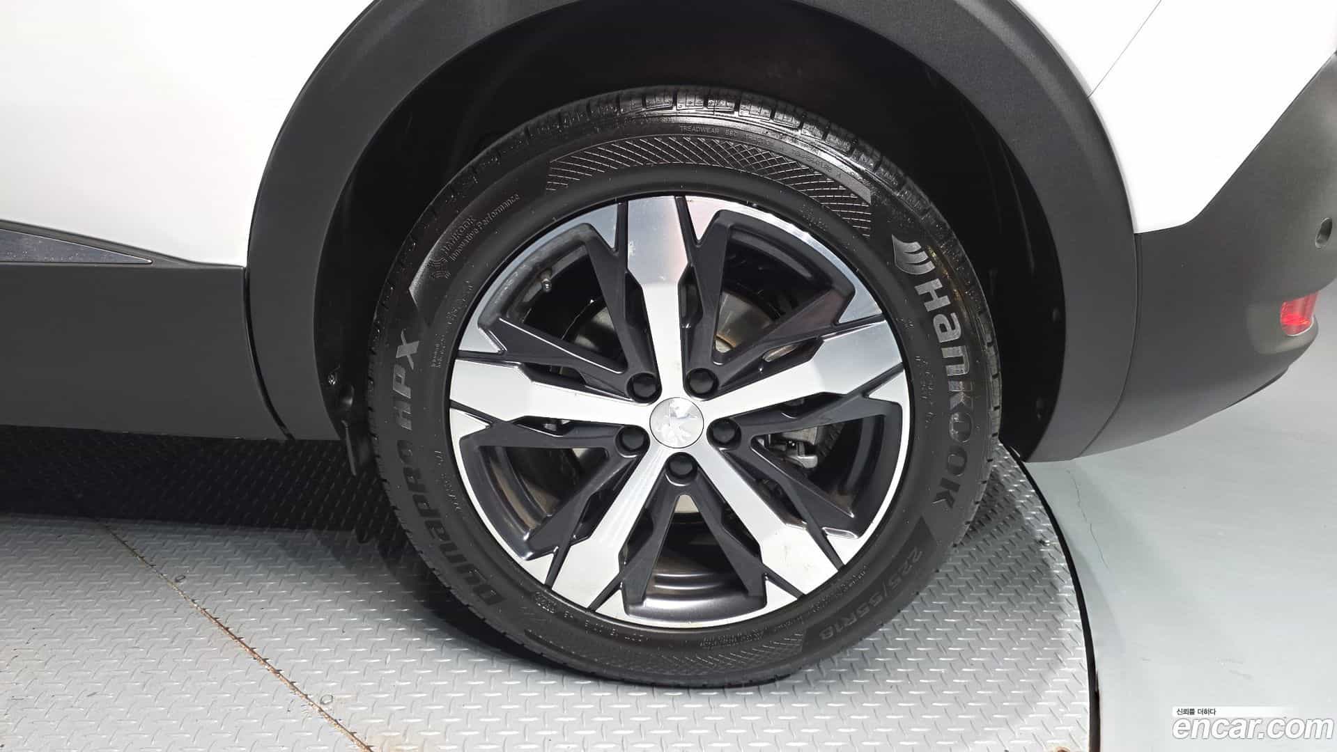 5008 Peugeot 2019.8-OUTER-031