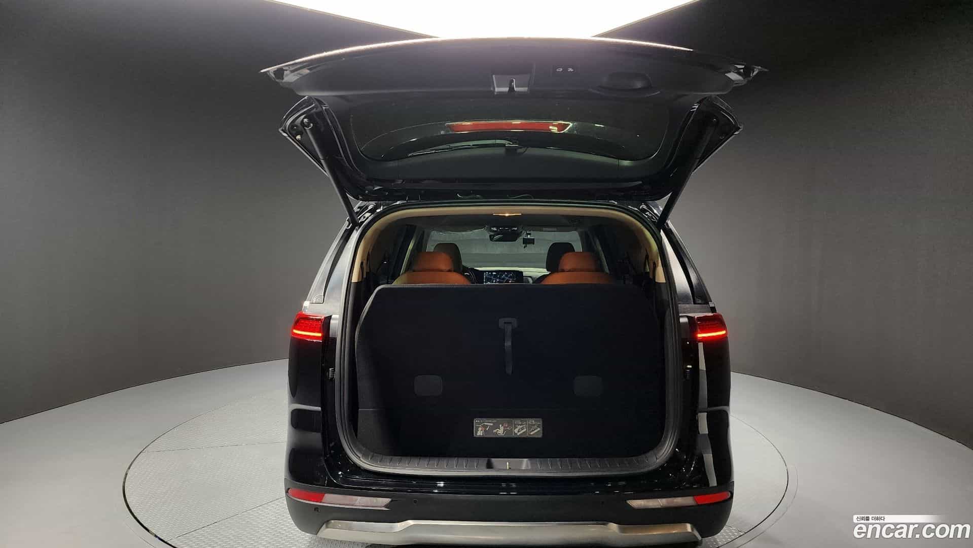 Canival Kia 2022.3-OPTION-024