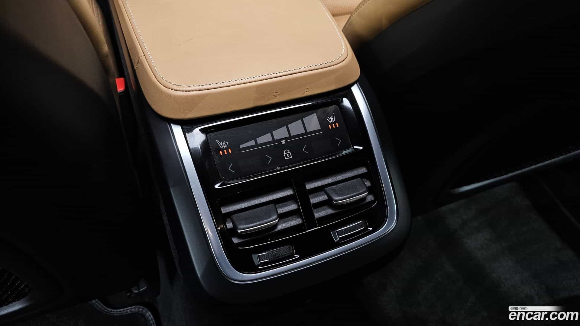 S90 Volvo 2018.4-OPTION-023