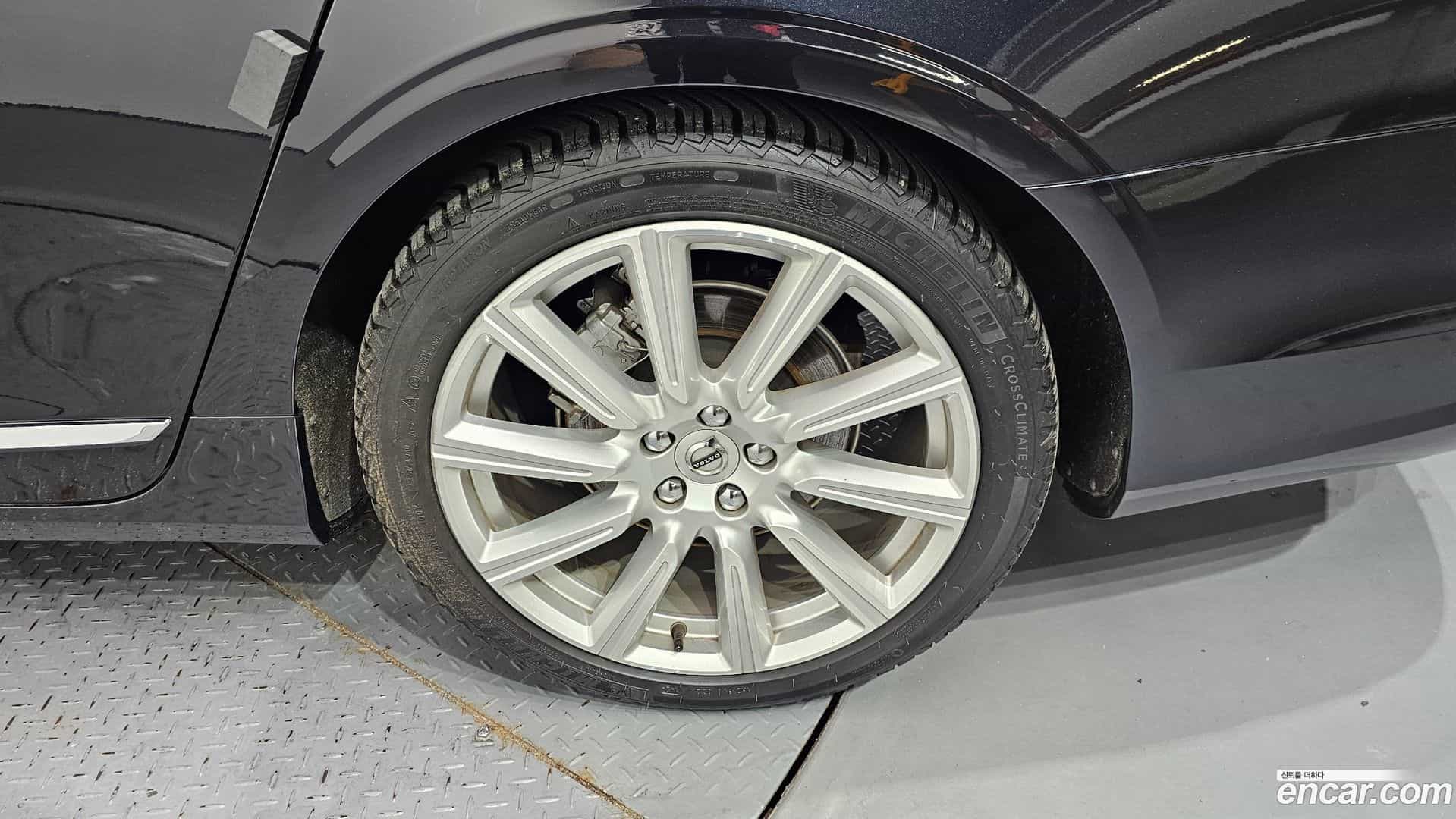 S90 Volvo 2018.4-OUTER-031