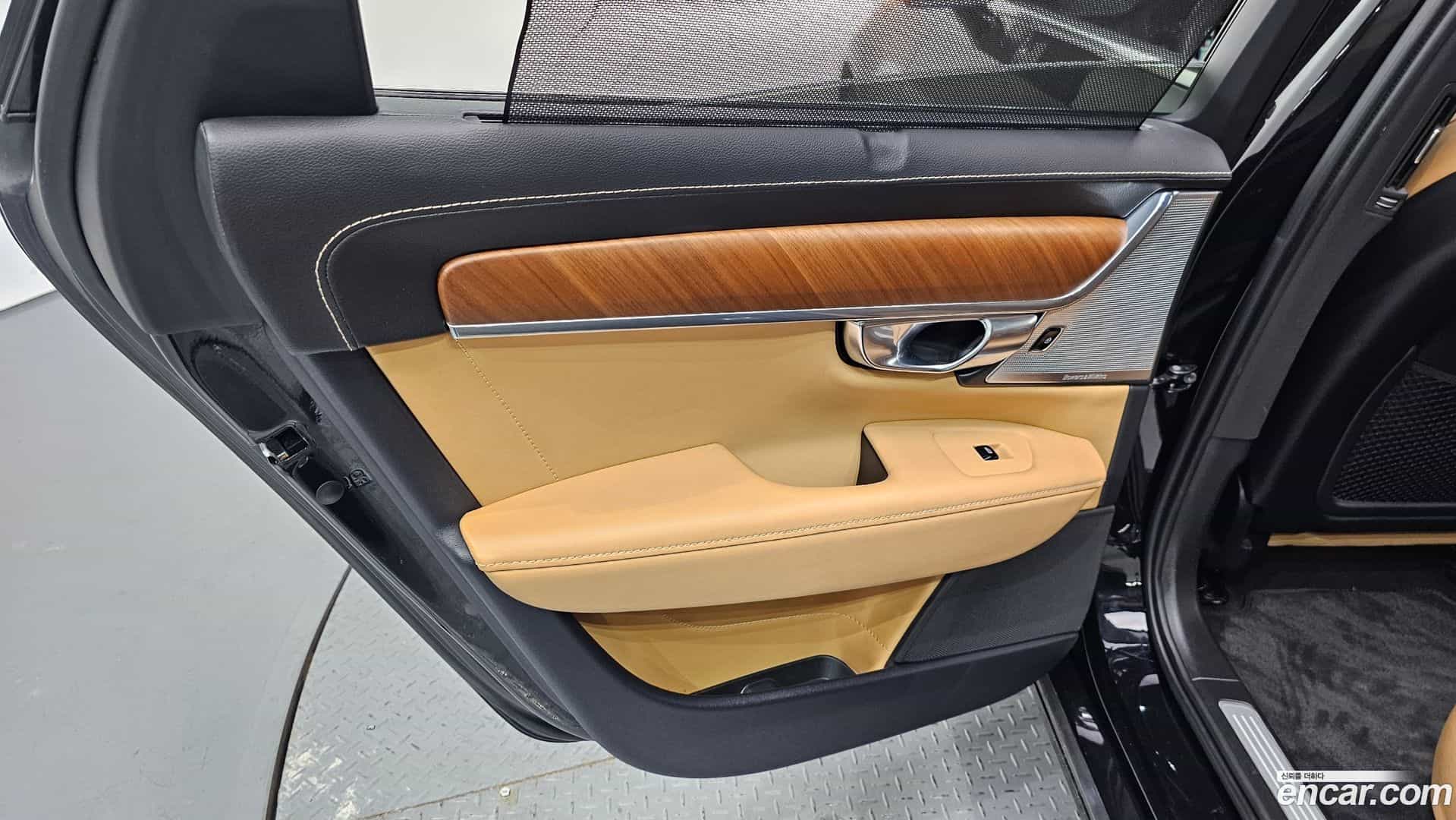S90 Volvo 2018.4-INNER-035