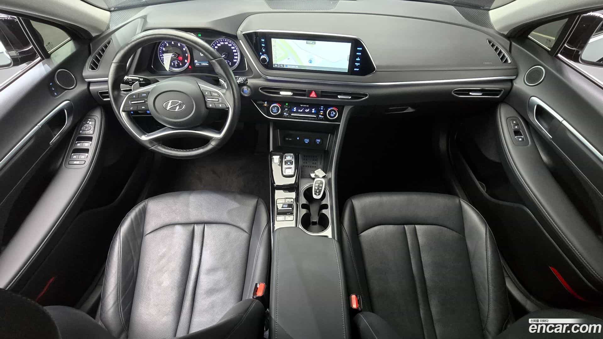 Sonata Hyundai 2022.2-INNER-007