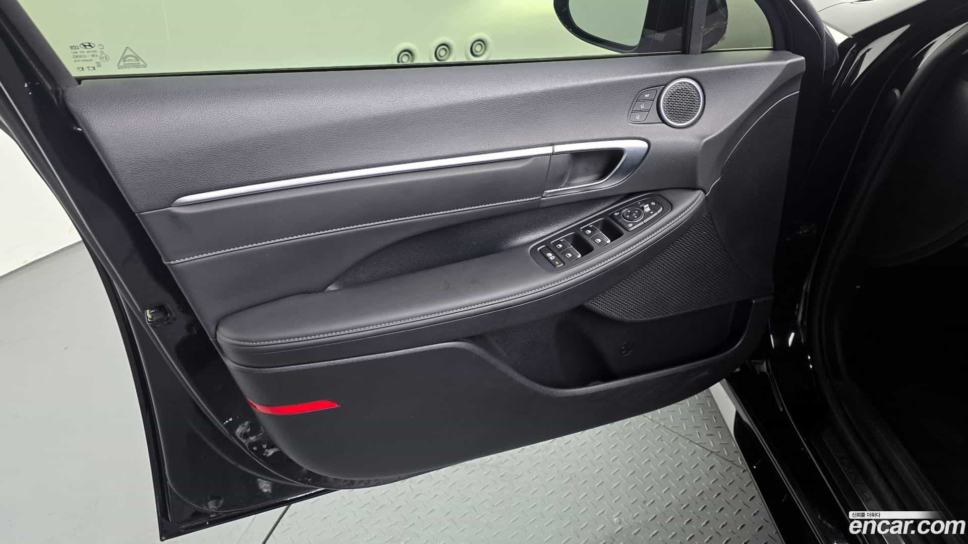 Sonata Hyundai 2022.2-INNER-034
