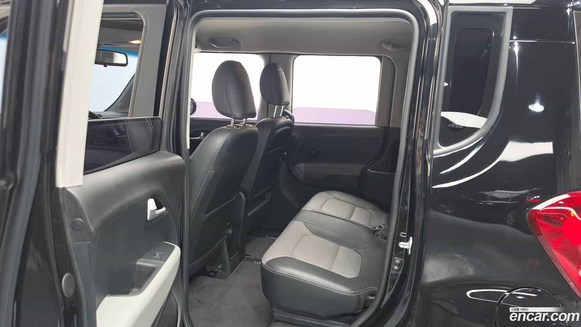 RAY Kia 2018.0-INNER-036