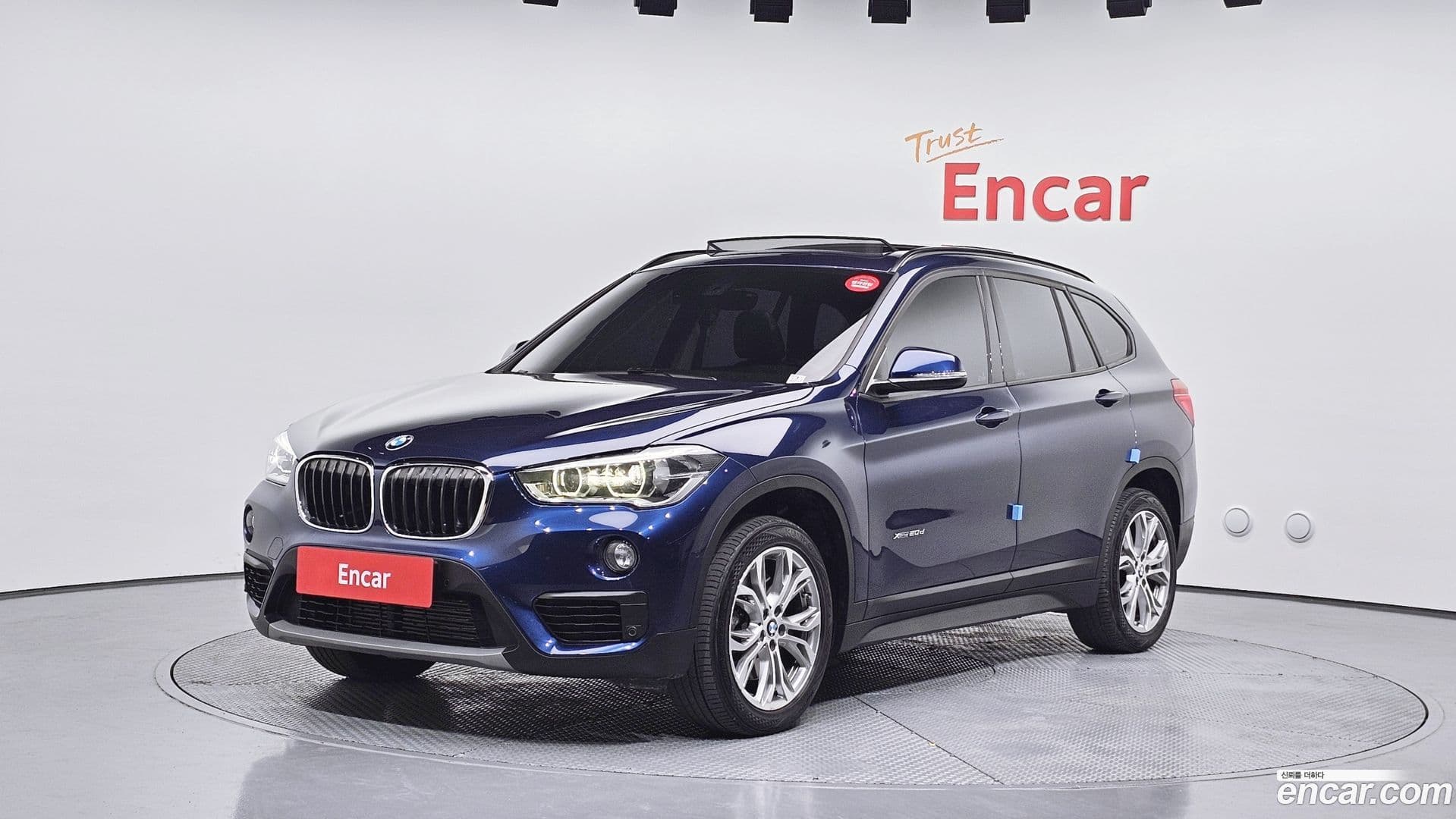 Main__Slider__Photo:X1 BMW 2018.11-0