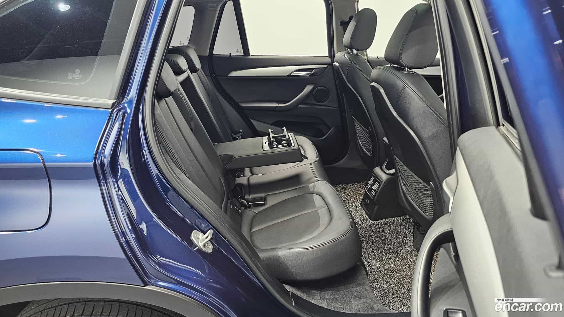 X1 BMW 2018.11-OPTION-024