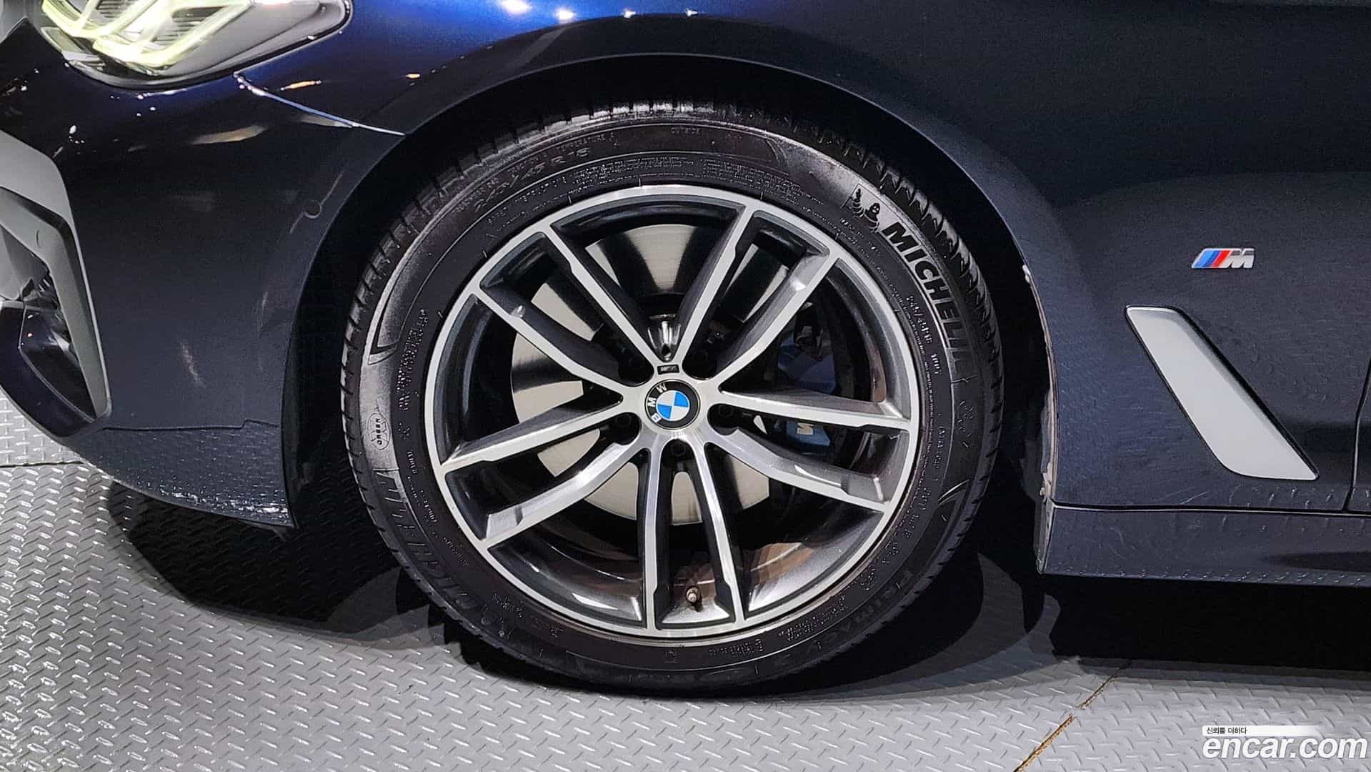 5-Series BMW 2021.1-OUTER-005
