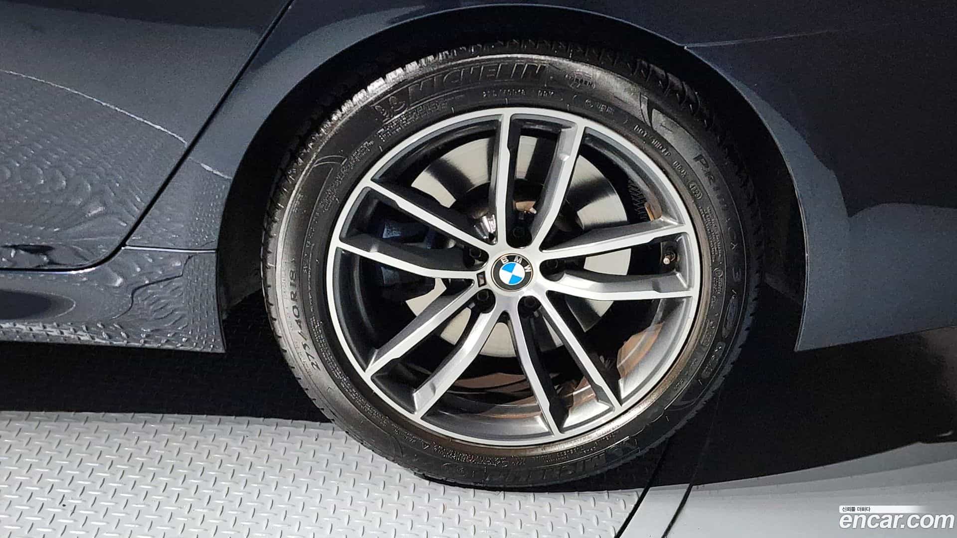 5-Series BMW 2021.1-OUTER-031