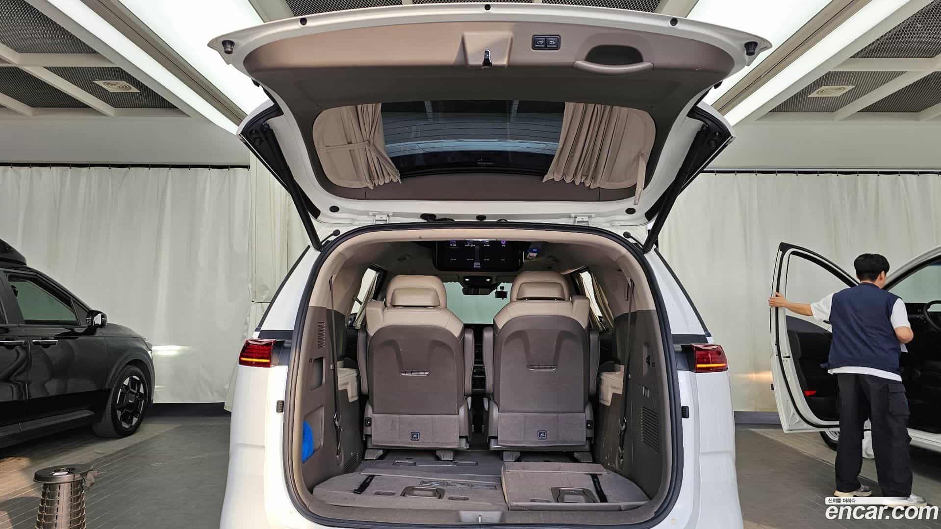 Canival Kia 2021.4-OPTION-024