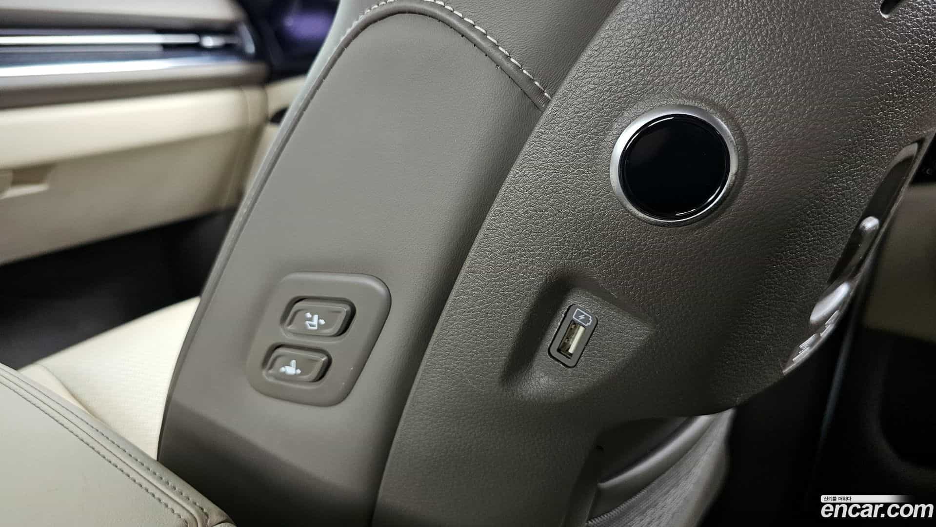 Canival Kia 2021.4-OPTION-049