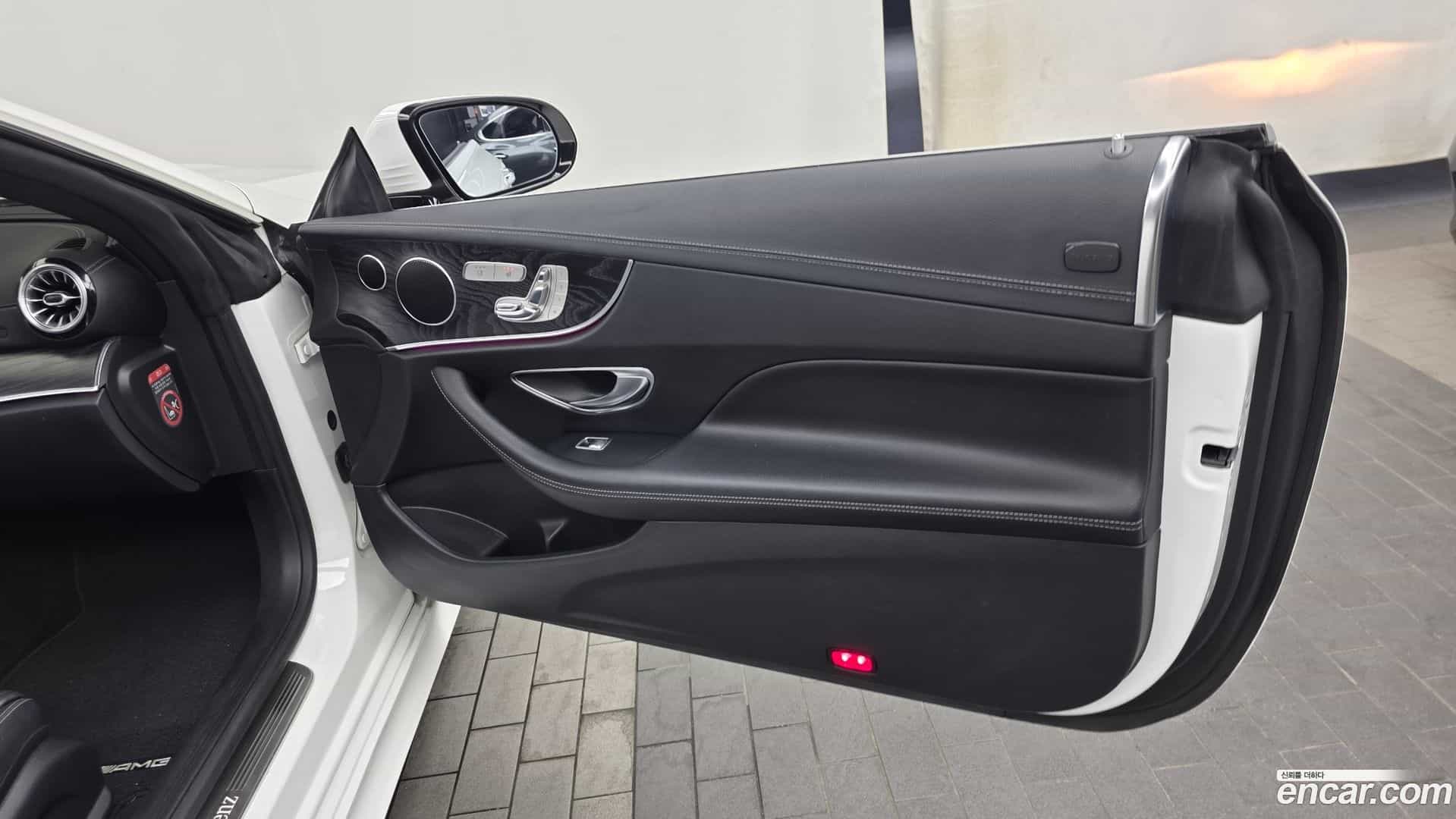 E-Class Mercedes-Benz 2018.10-INNER-035