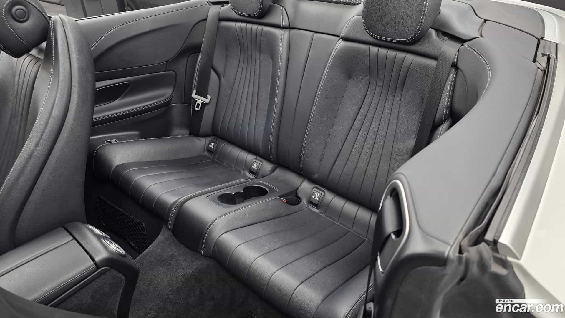 E-Class Mercedes-Benz 2018.10-INNER-036