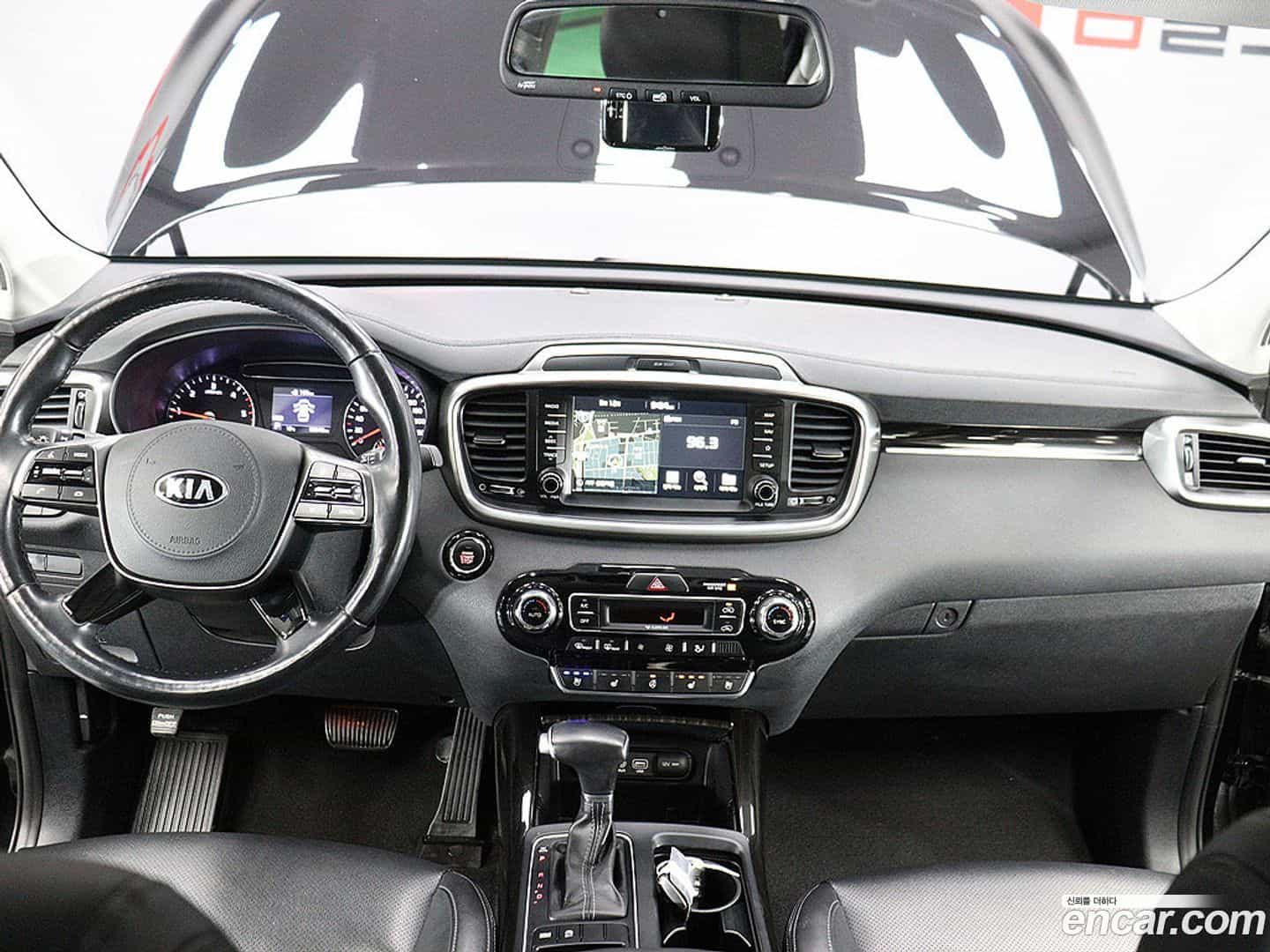 Sorento Kia 2017.9-OPTION-018