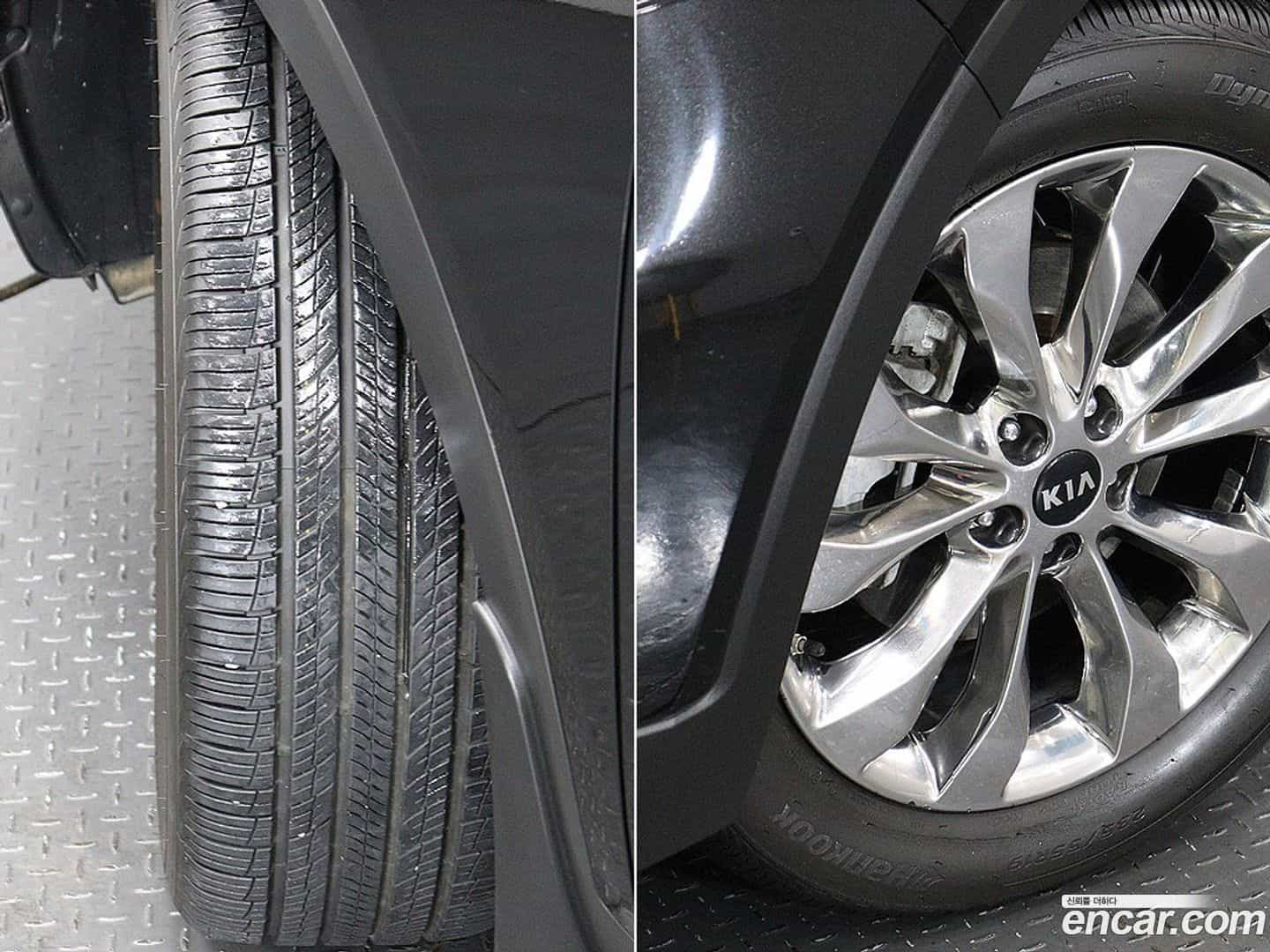 Sorento Kia 2017.9-OPTION-024