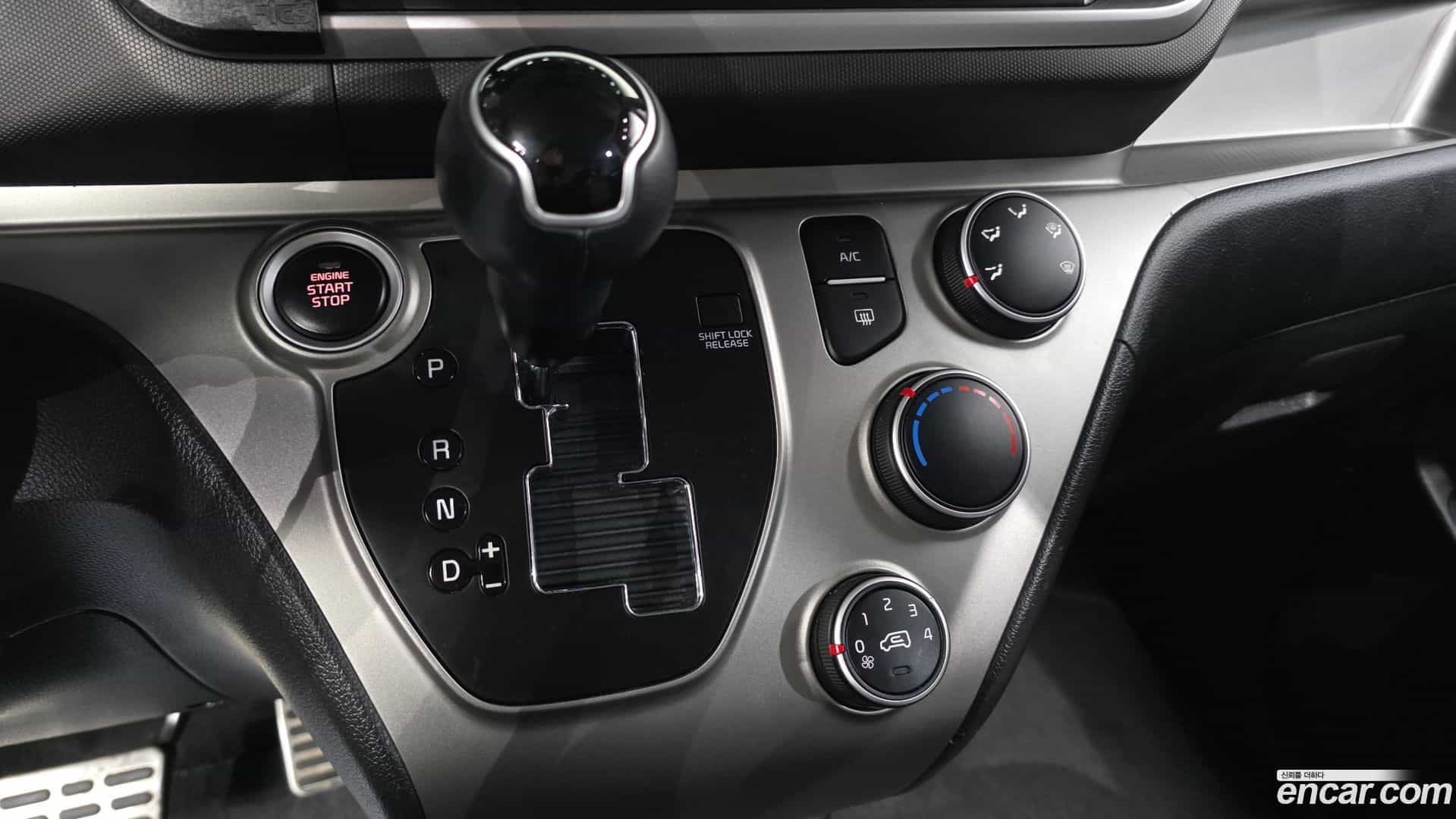 RAY Kia 2022.3-INNER-009
