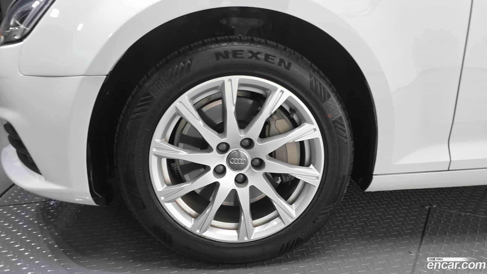 A4 Audi 2016.6-OUTER-005