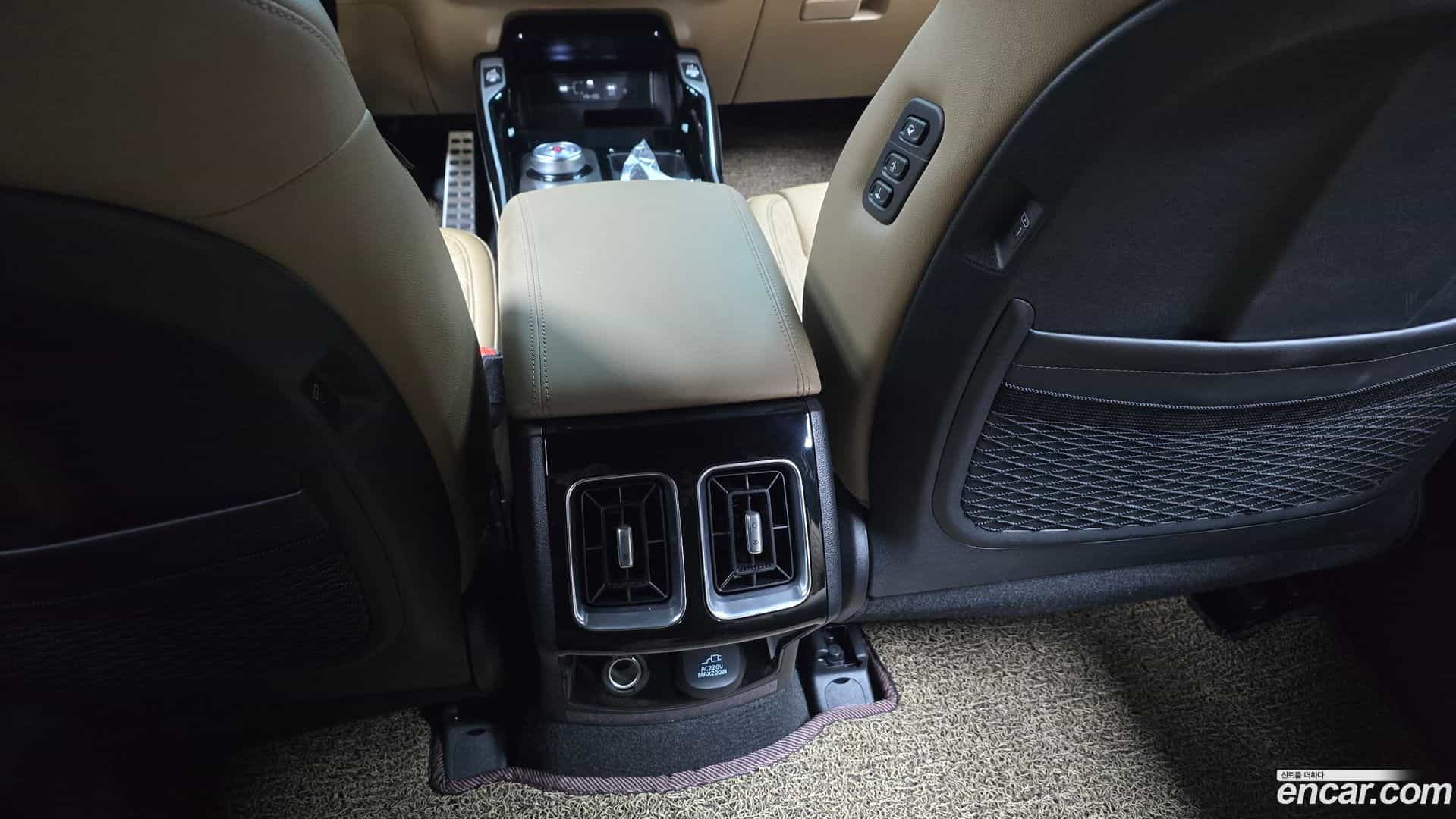 Sorento Kia 2023.10-OPTION-049