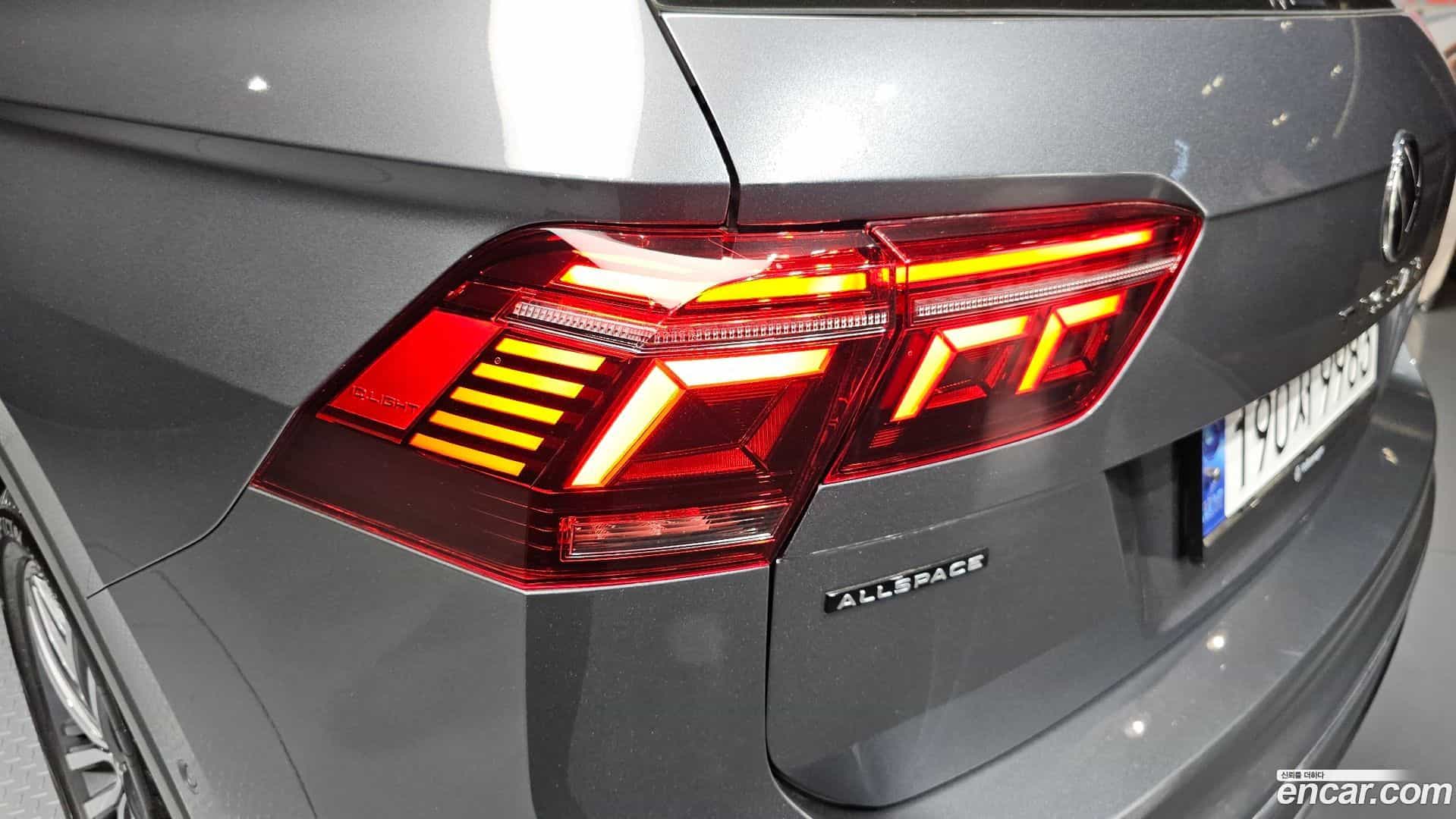 Tiguan Volkswagen 2024.3-OUTER-033