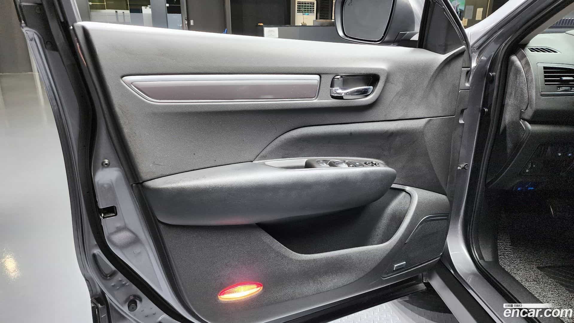 QM6 Renault Korea 2020.8-INNER-034