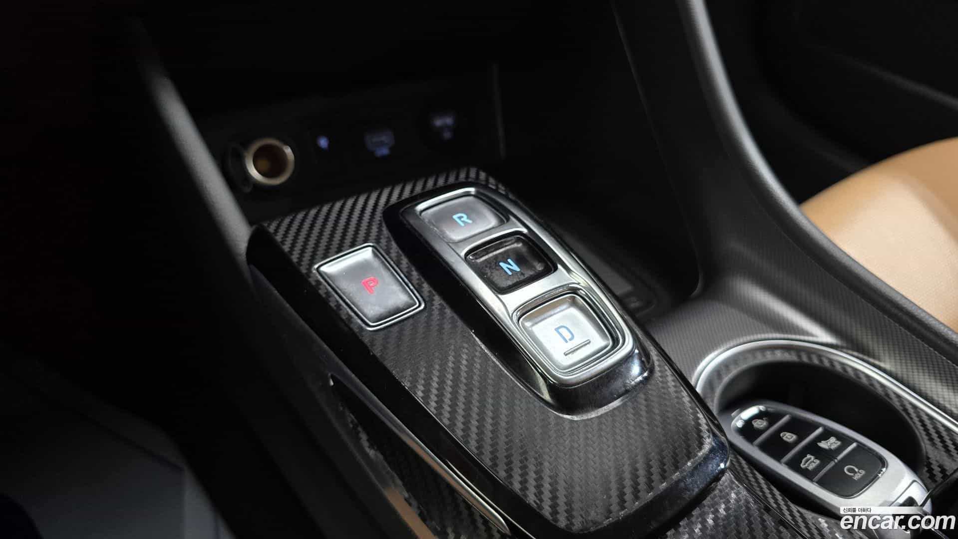 Sonata Hyundai 2019.5-INNER-009