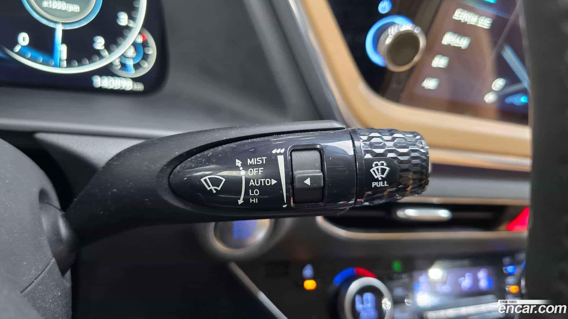 Sonata Hyundai 2019.5-OPTION-023