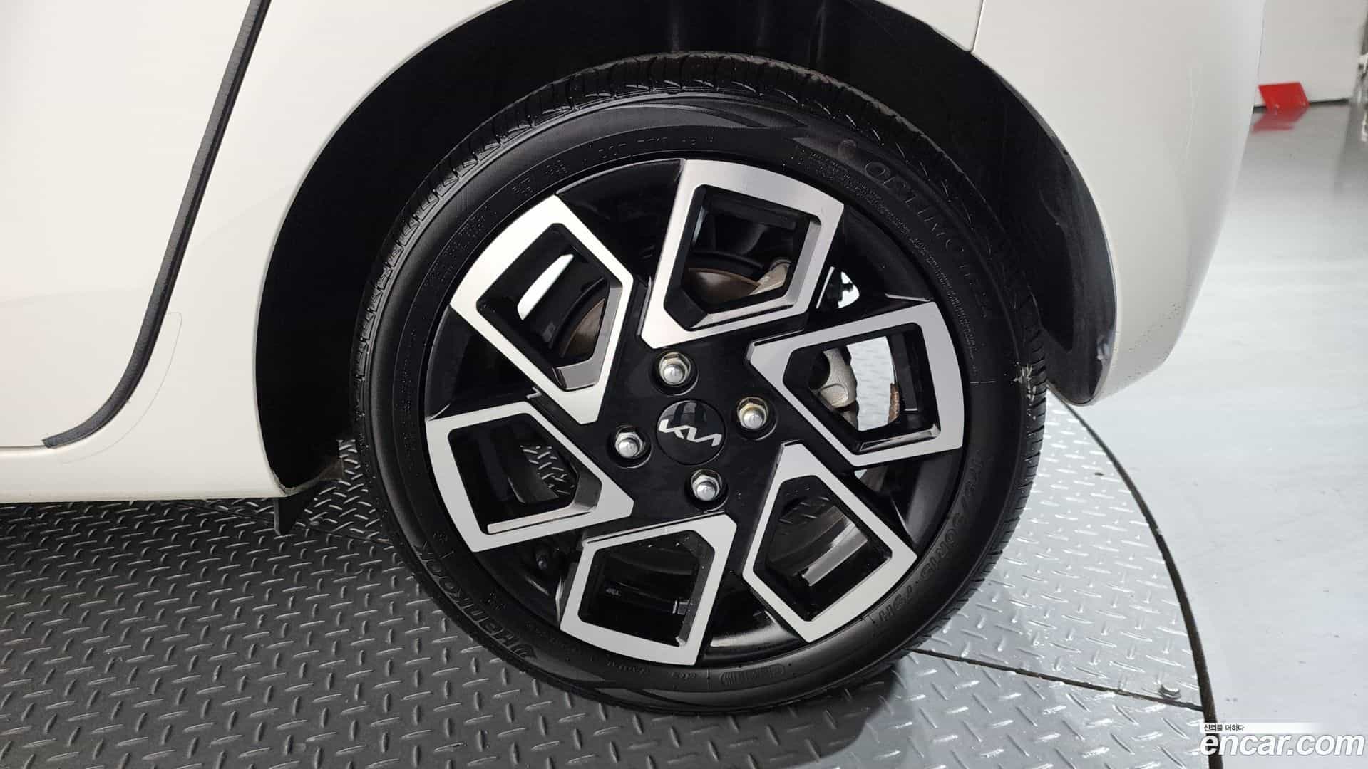 RAY Kia 2023.10-OUTER-031