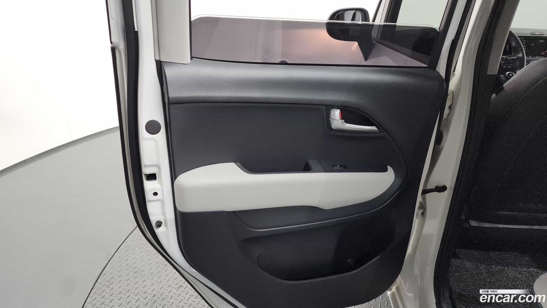 RAY Kia 2023.10-INNER-035