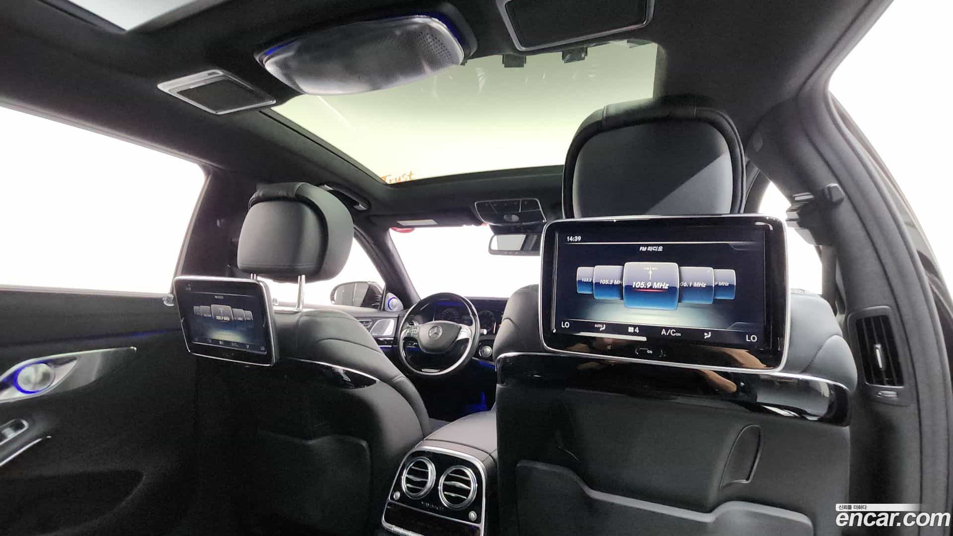 S-Class Mercedes-Benz 2015.10-OPTION-020