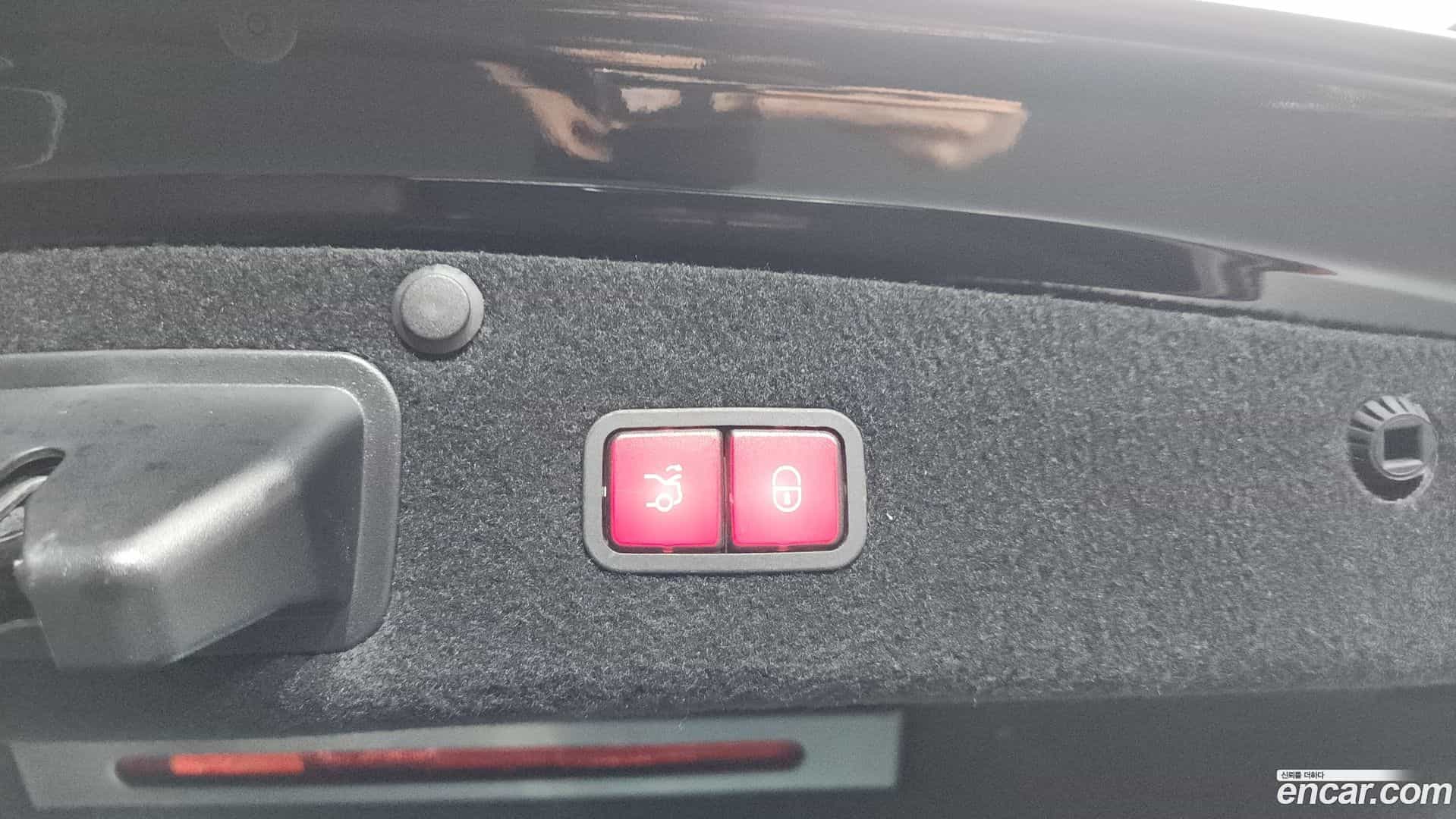 S-Class Mercedes-Benz 2015.10-OPTION-021
