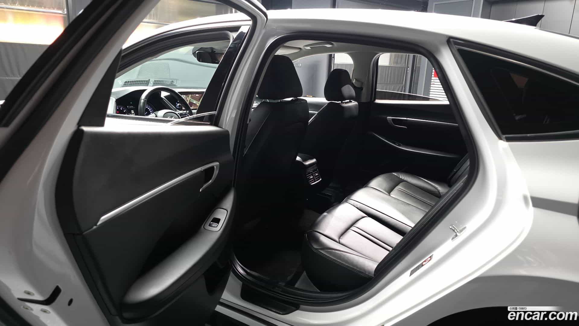 Sonata Hyundai 2022.6-OPTION-015
