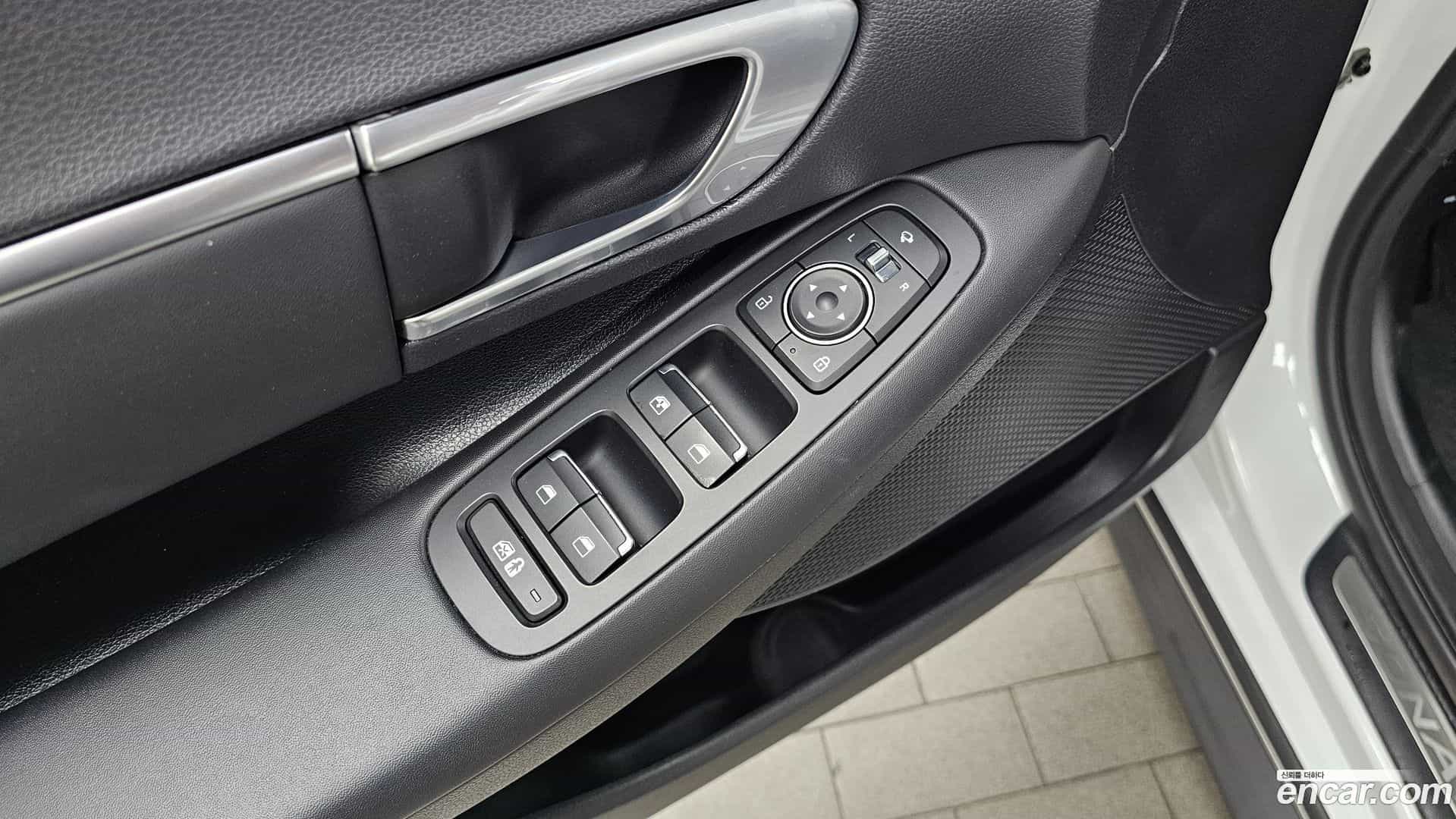 Sonata Hyundai 2019.4-OPTION-018