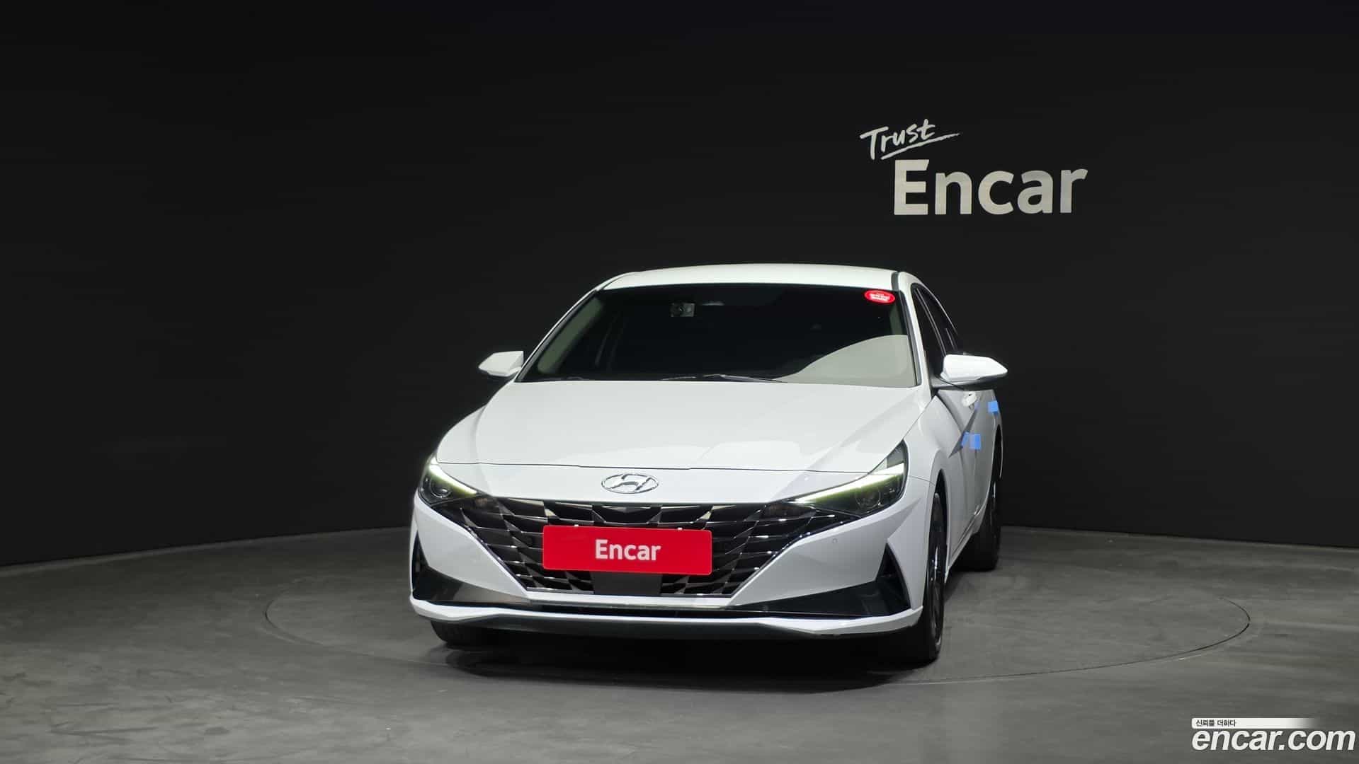 AVANTE Hyundai 2022.4-OUTER-003