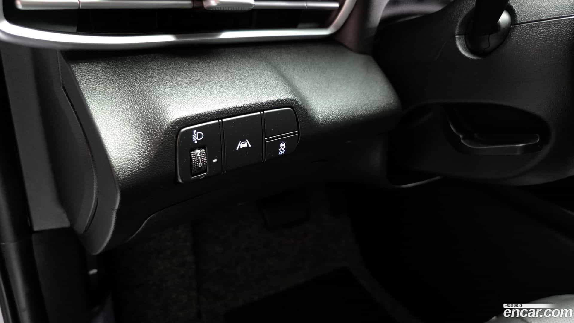 AVANTE Hyundai 2022.4-OPTION-018