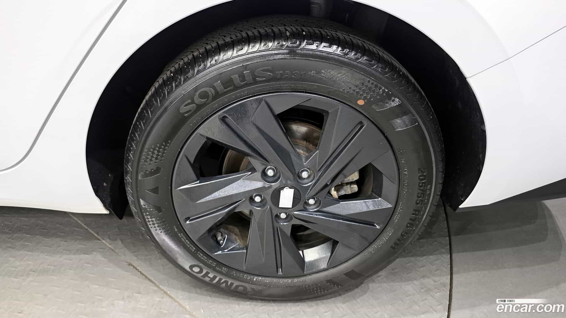AVANTE Hyundai 2022.4-OUTER-031