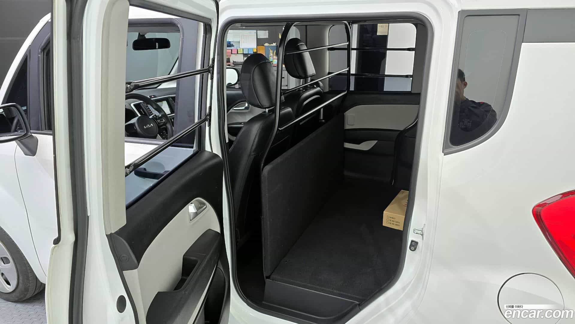 RAY Kia 2021.10-INNER-036