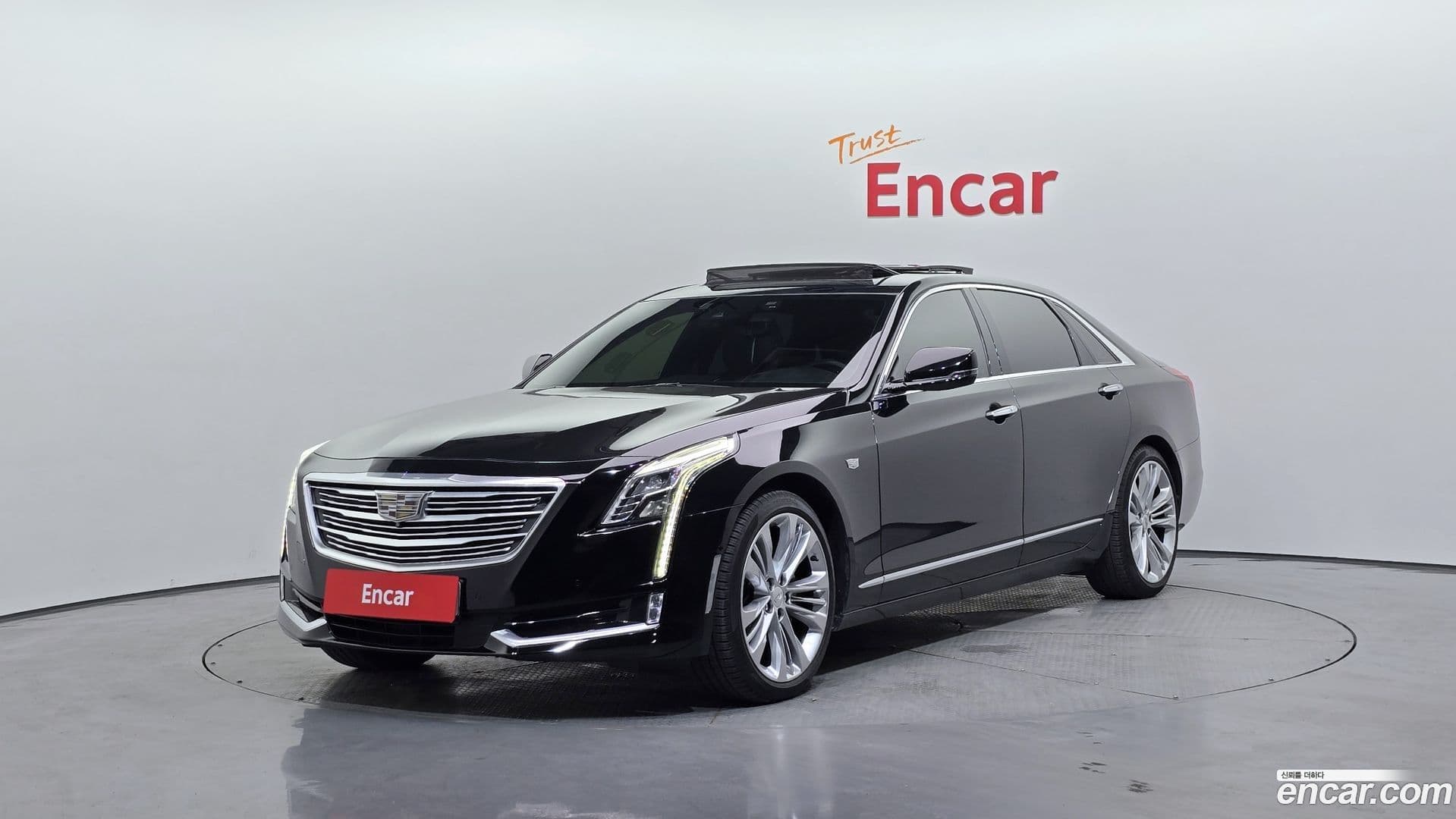 Main__Slider__Photo:CT6 Cadillac 2017.4-0