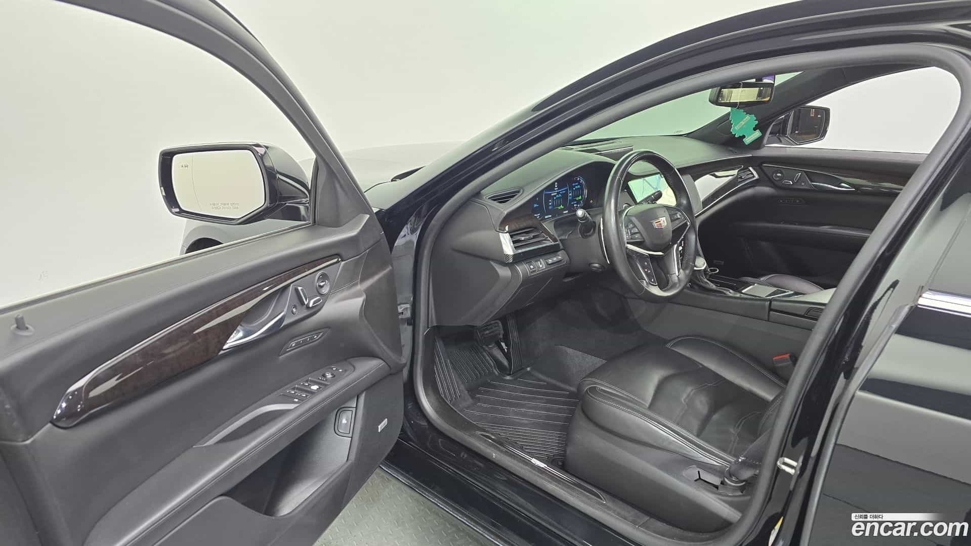 CT6 Cadillac 2017.4-INNER-010