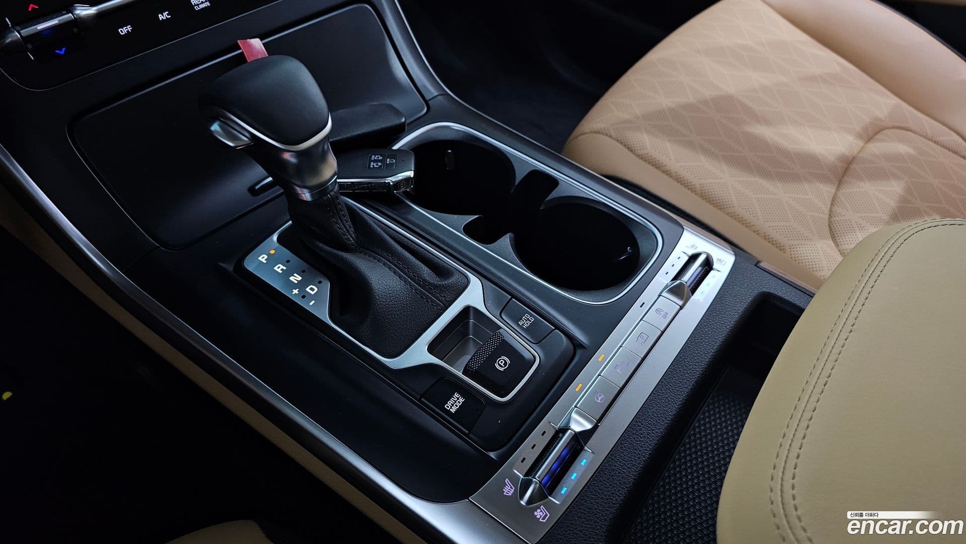 Main__Slider__Photo:Canival Kia 2022.11-8