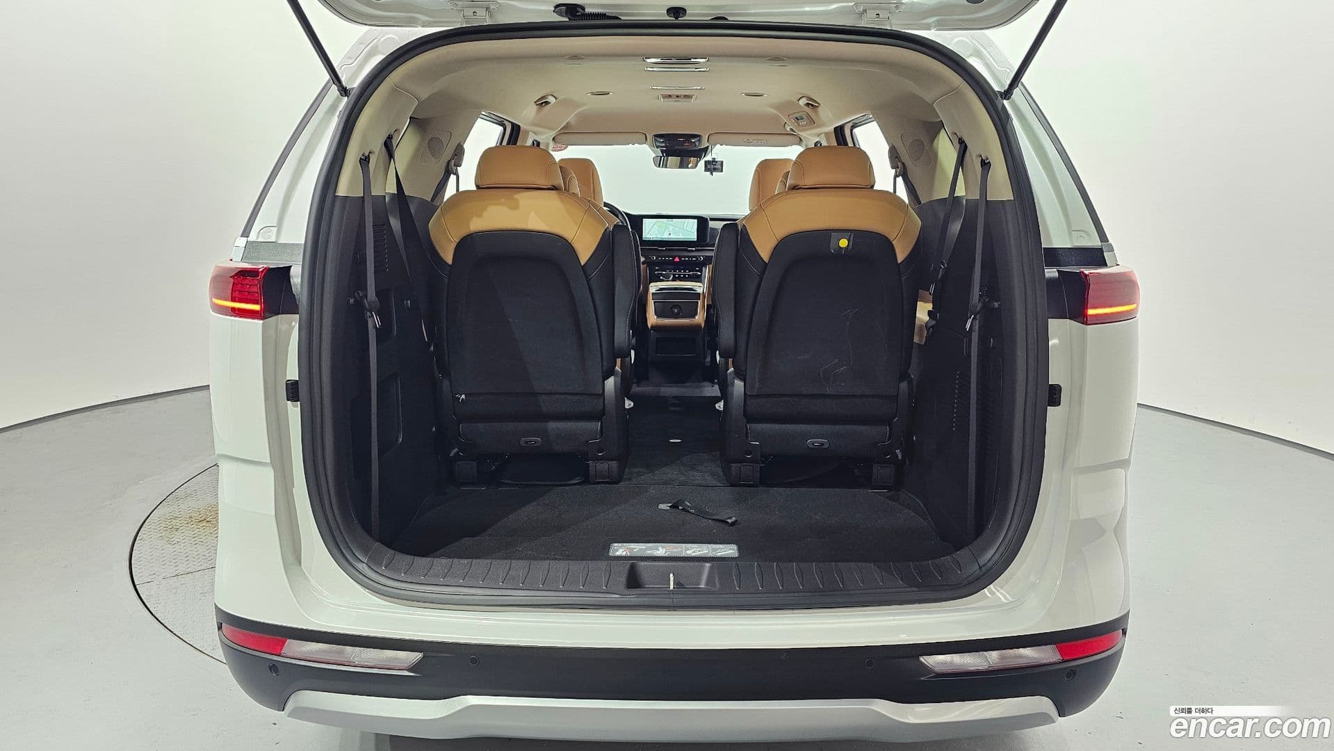 Main__Slider__Photo:Canival Kia 2022.11-19