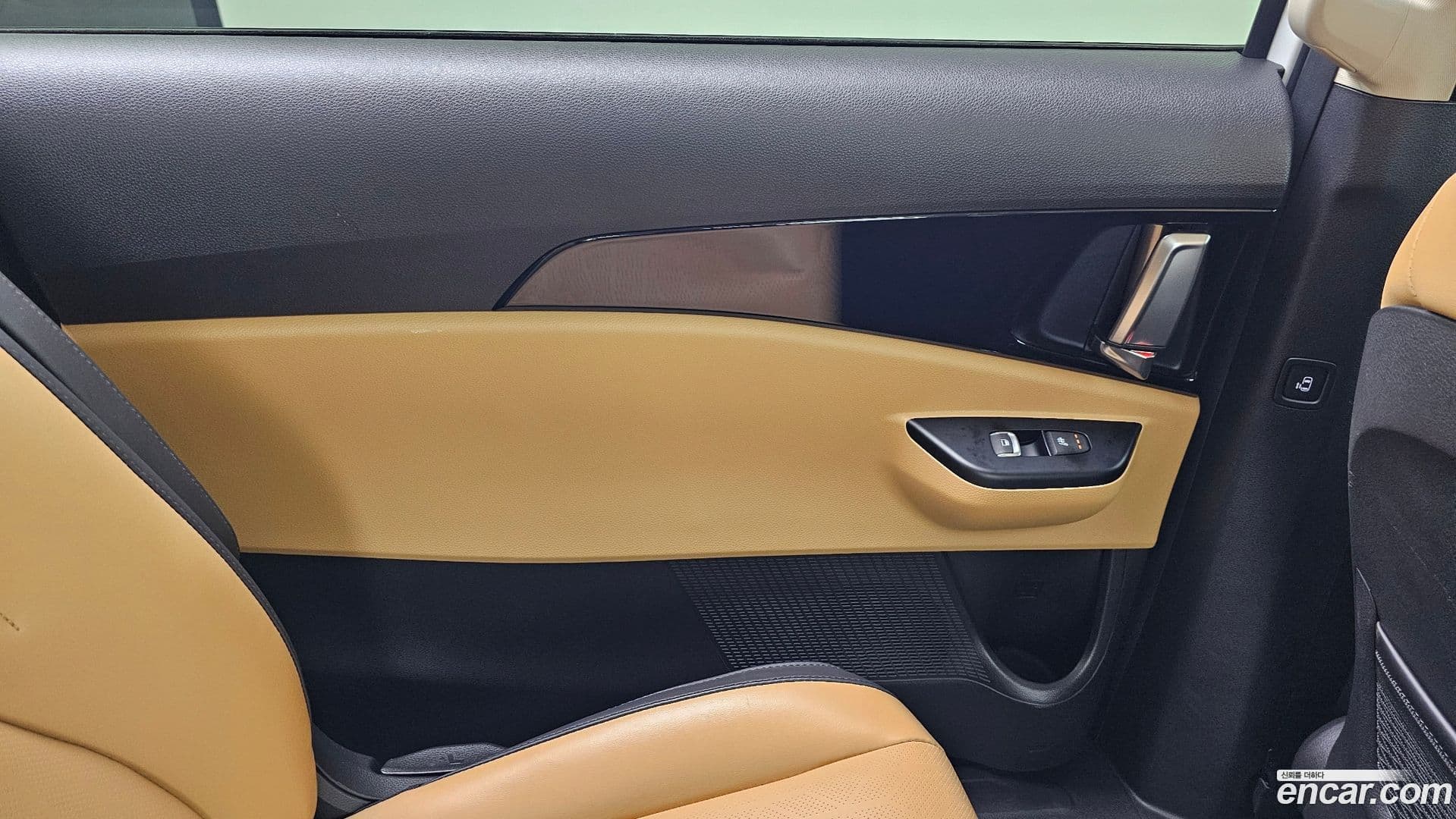 Main__Slider__Photo:Canival Kia 2022.11-24