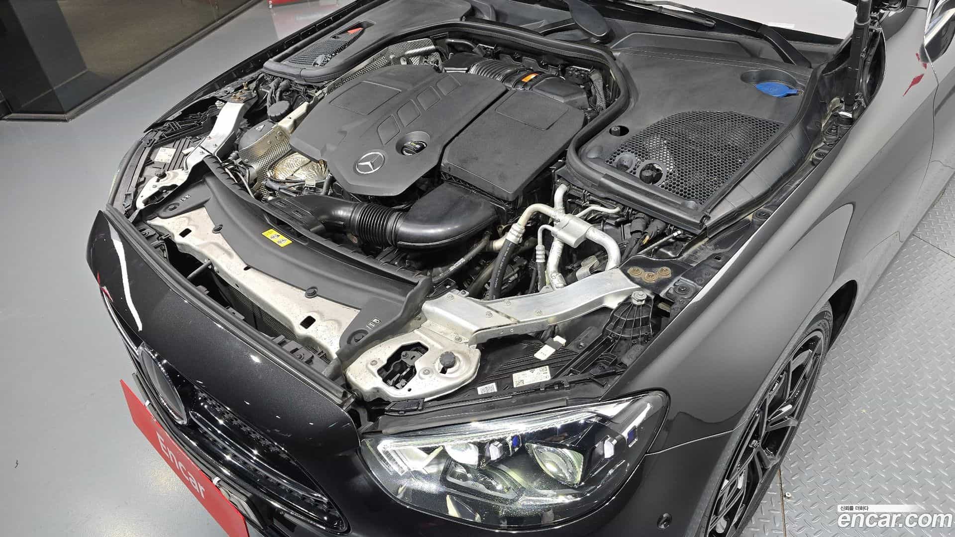 E-Class Mercedes-Benz 2021.0-OUTER-006