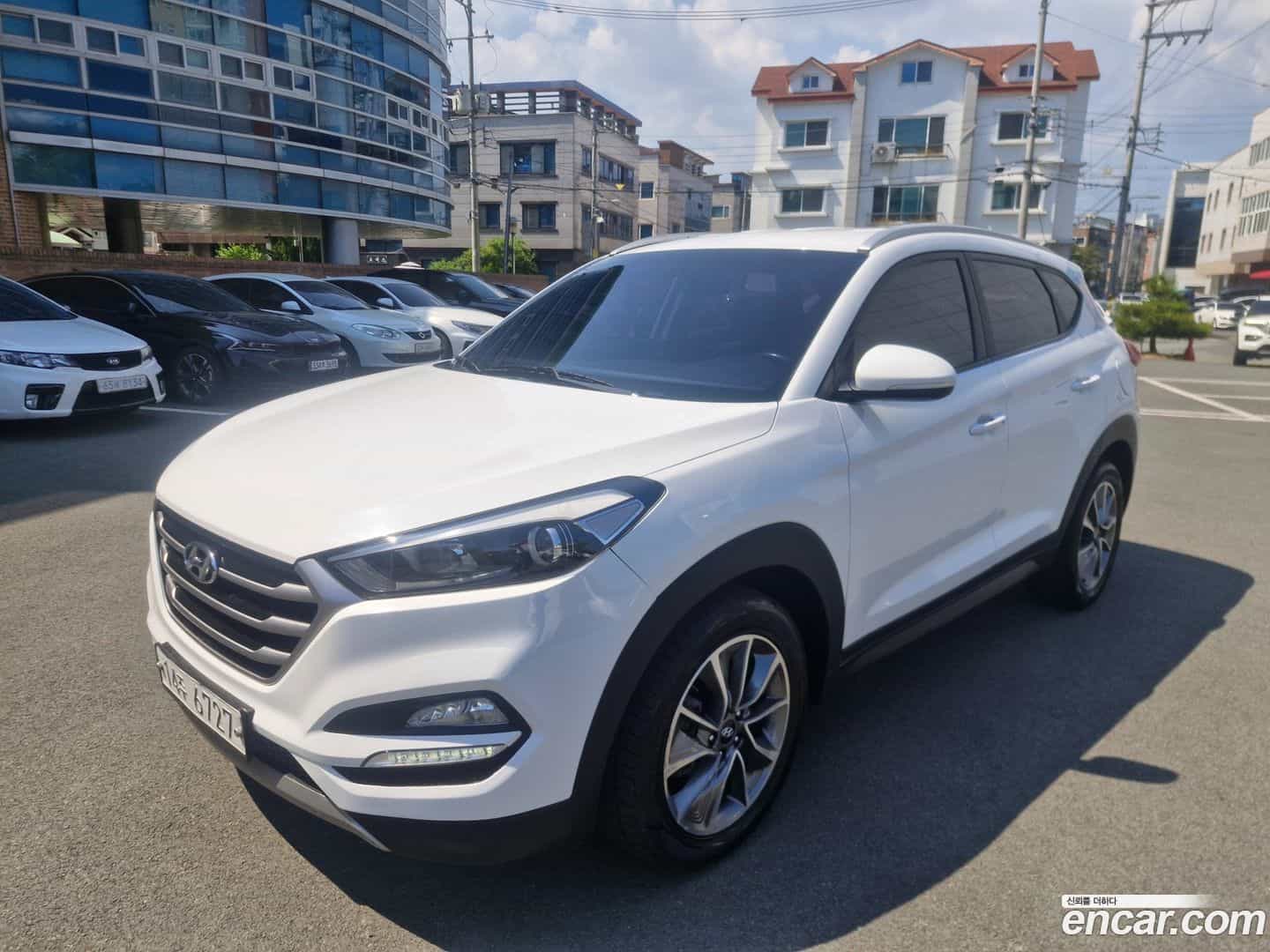 Tucson Hyundai 2017.8-OUTER-001