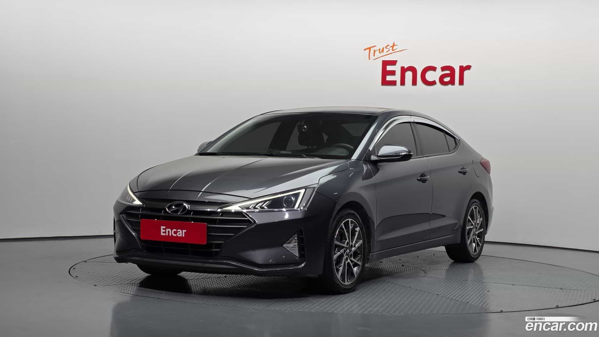 AVANTE Hyundai 2019.0-OUTER-001