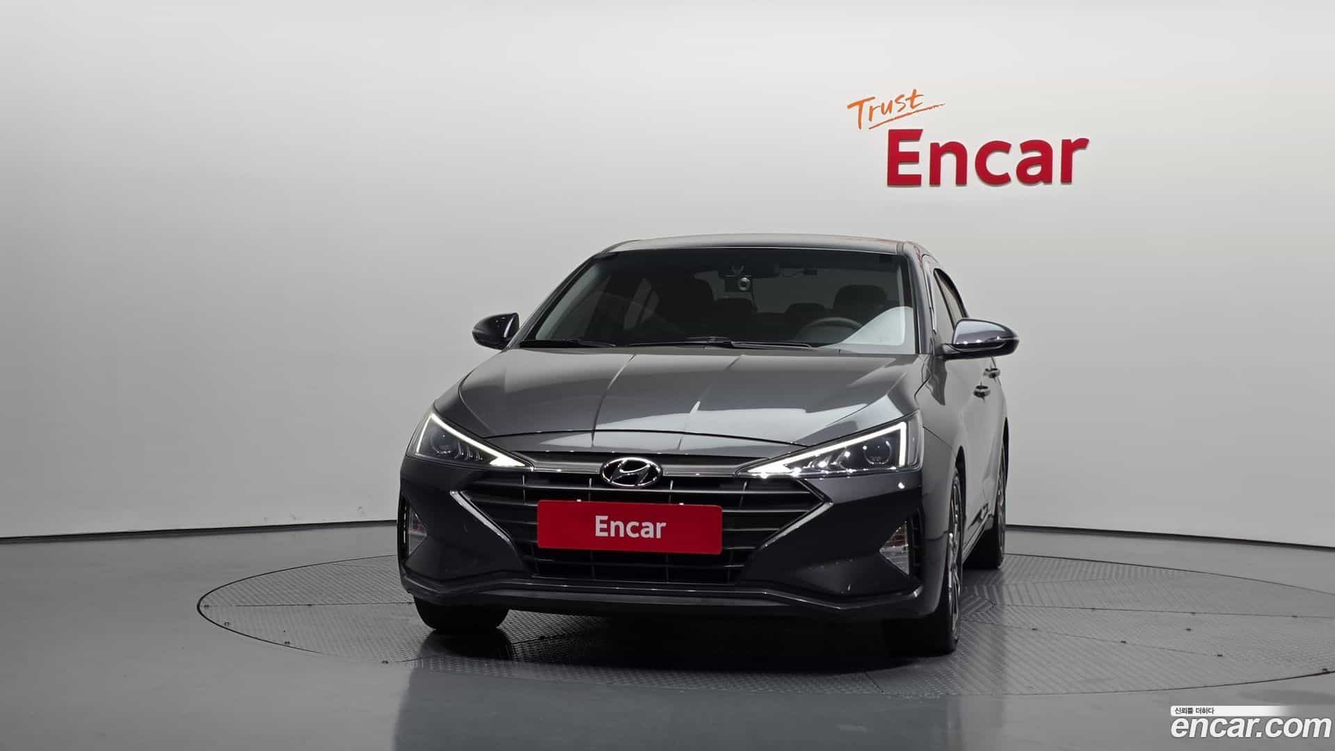 AVANTE Hyundai 2019.0-OUTER-003
