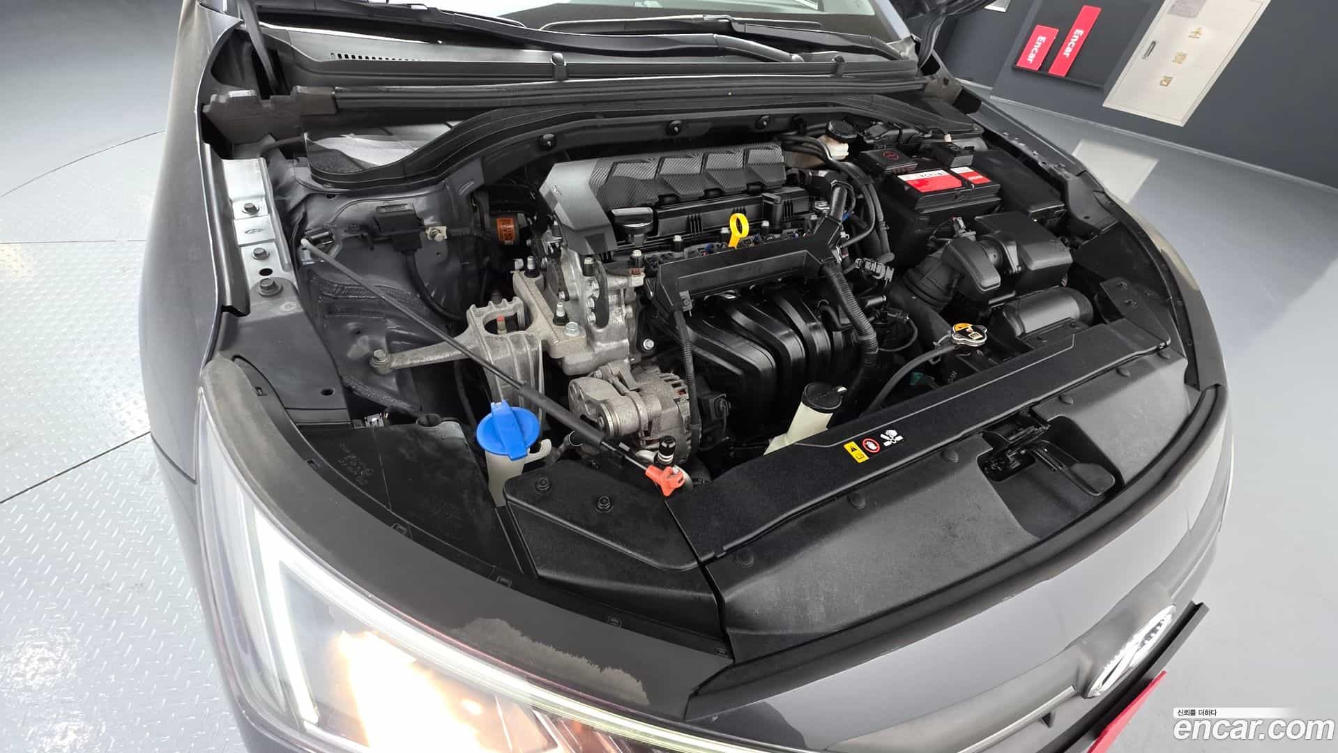AVANTE Hyundai 2019.0-OUTER-006