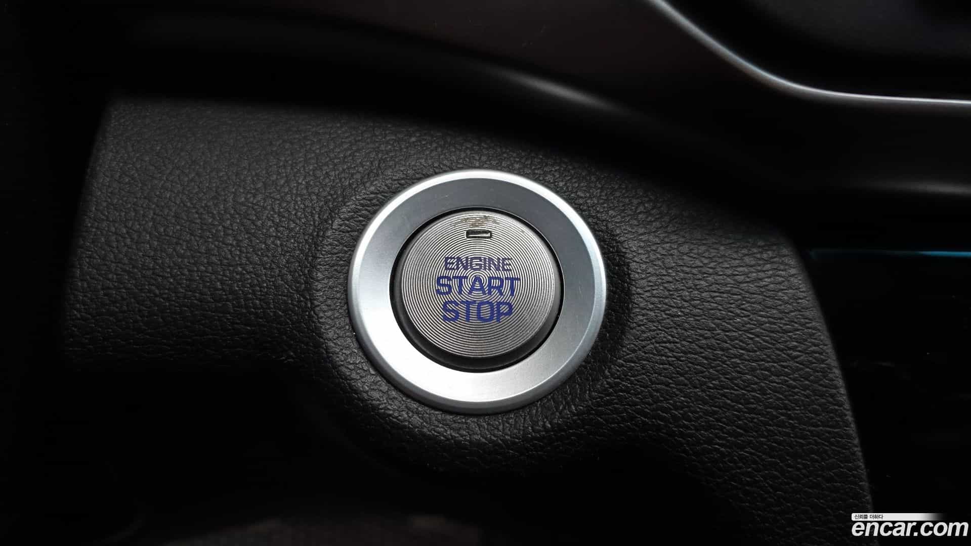 AVANTE Hyundai 2019.0-OPTION-023