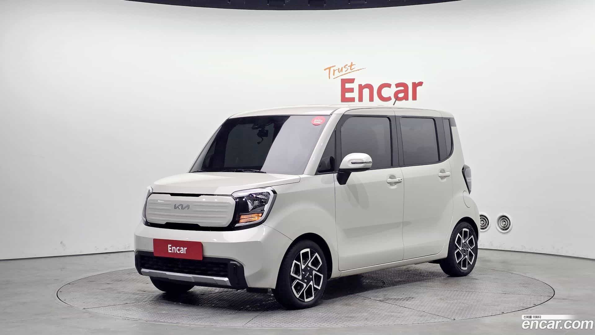 RAY Kia 2023.4-OUTER-001
