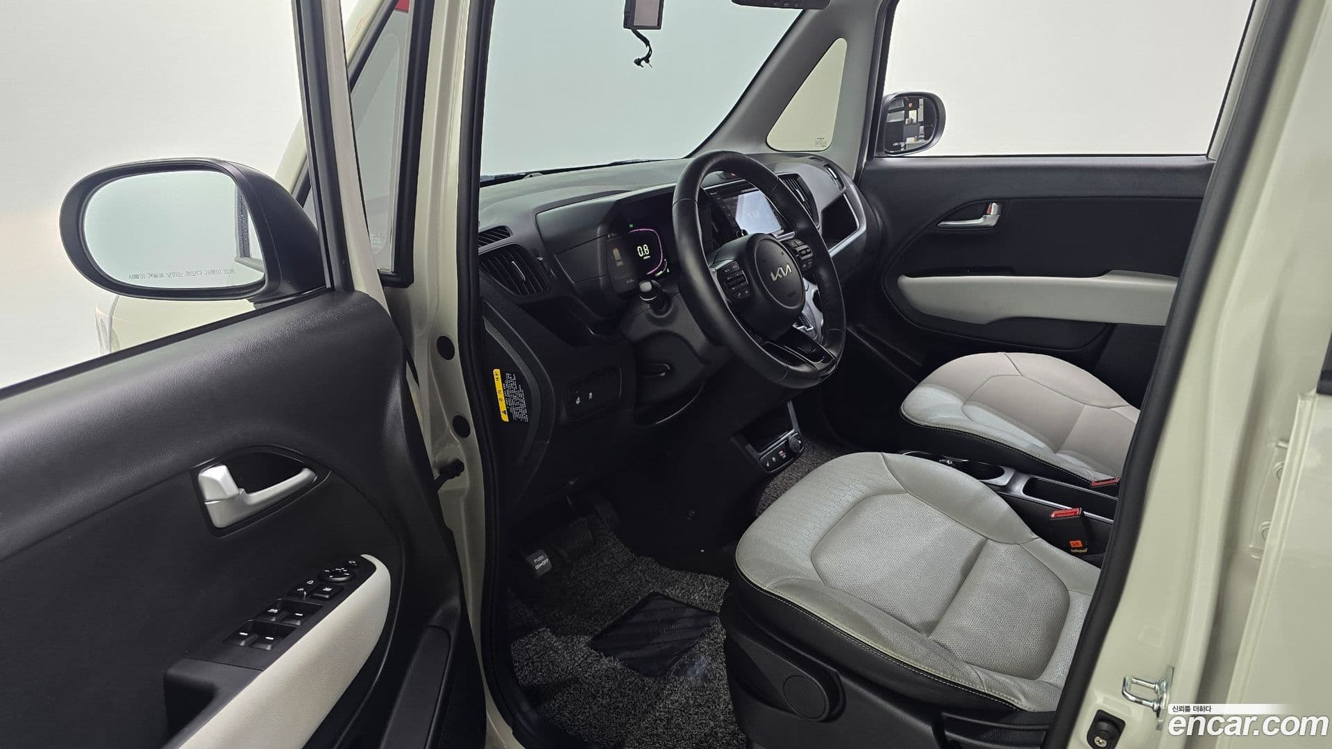 Main__Slider__Photo:RAY Kia 2023.4-9