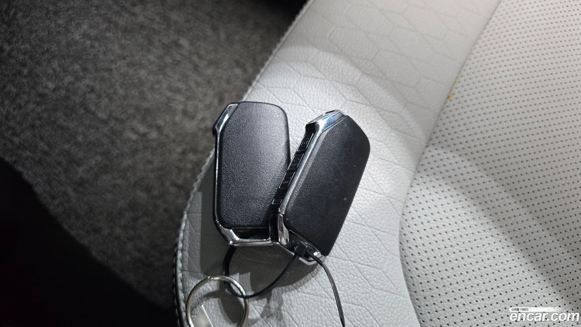 Main__Slider__Photo:RAY Kia 2023.4-15